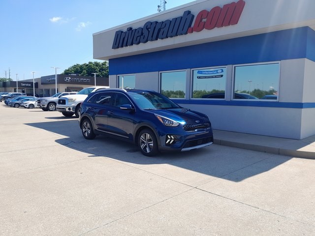 Used 2020 Kia Niro EX Premium with VIN KNDCE3LC0L5369213 for sale in Triadelphia, WV