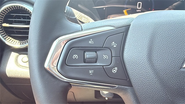 new 2025 Chevrolet Trax car, priced at $27,585