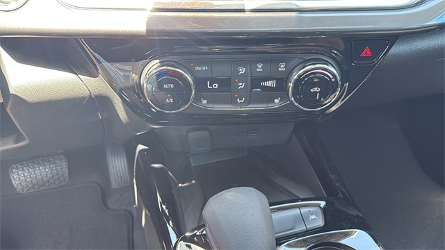 new 2025 Chevrolet Trax car, priced at $27,585