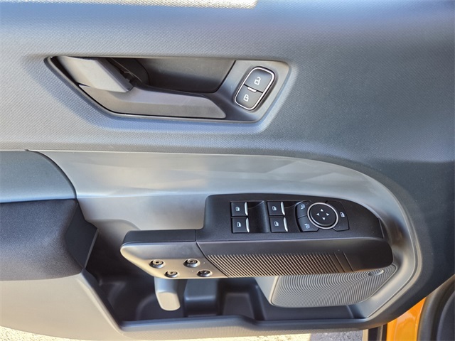 New 2026 Ford Maverick XL 4D Crew Cab