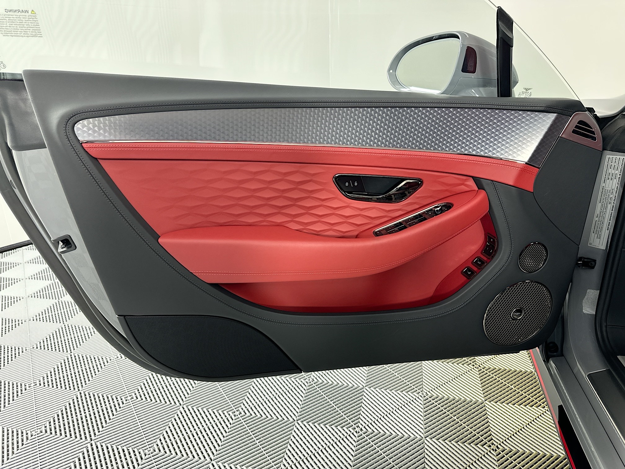 new 2025 Bentley Continental GT car