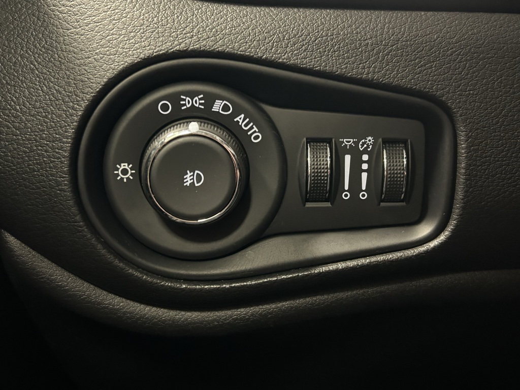 used 2023 Jeep Renegade car, priced at $20,977