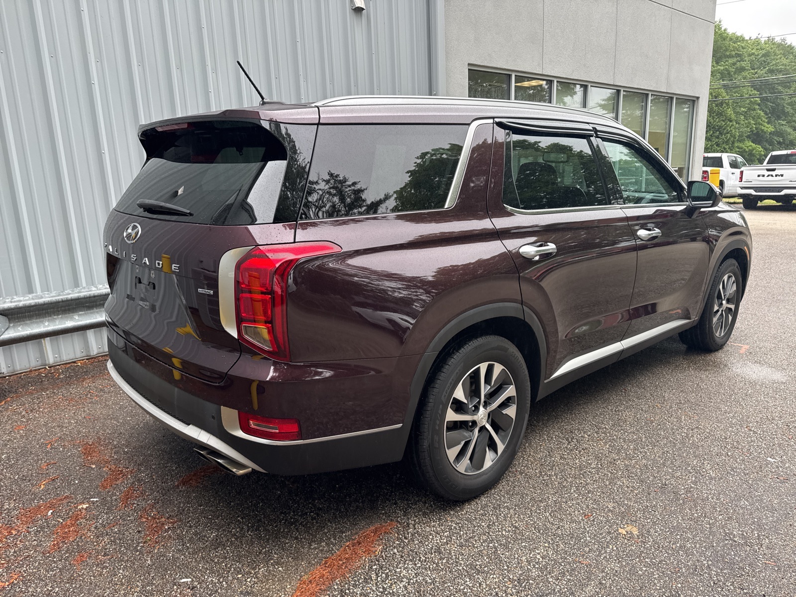 2022 Sierra Burgundy Hyundai Palisade SEL AWD SUV