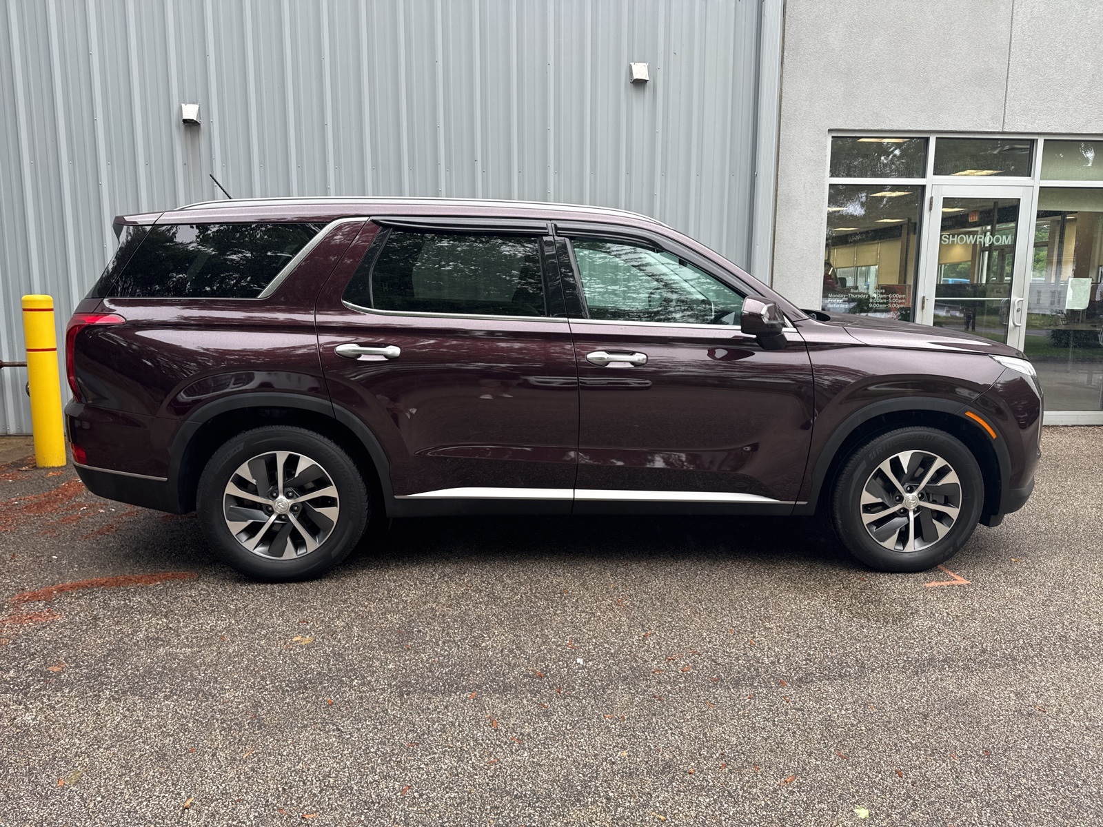 2022 Sierra Burgundy Hyundai Palisade SEL AWD SUV
