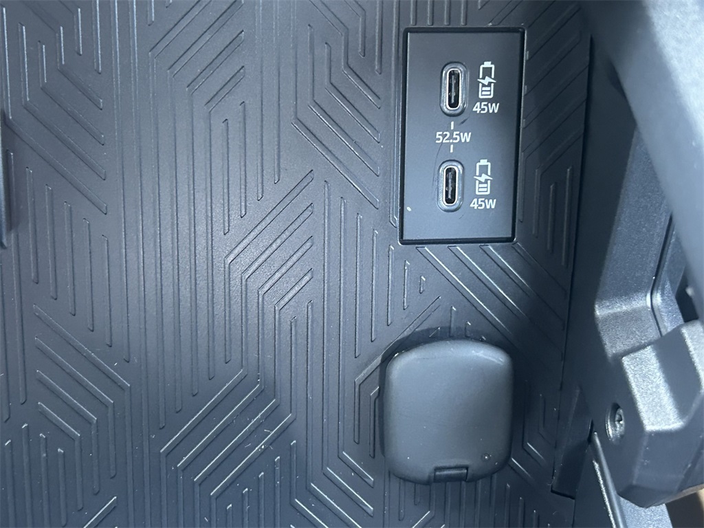 2025 Toyota Tacoma SR5 Double Cab photo 20