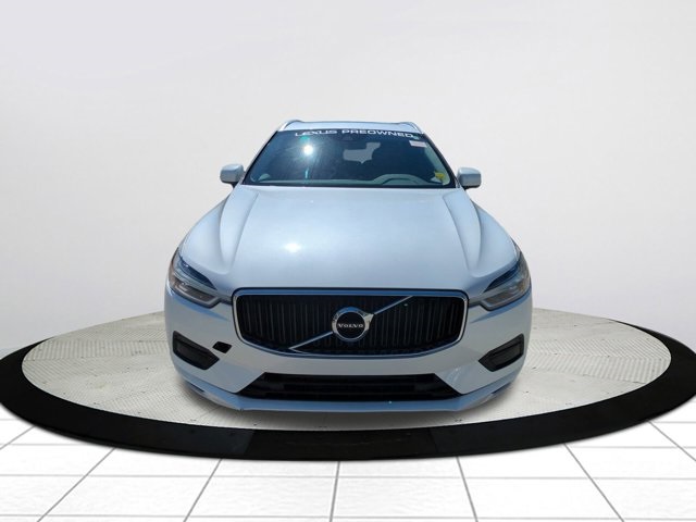 2019 Volvo XC60 T5 Momentum photo 8