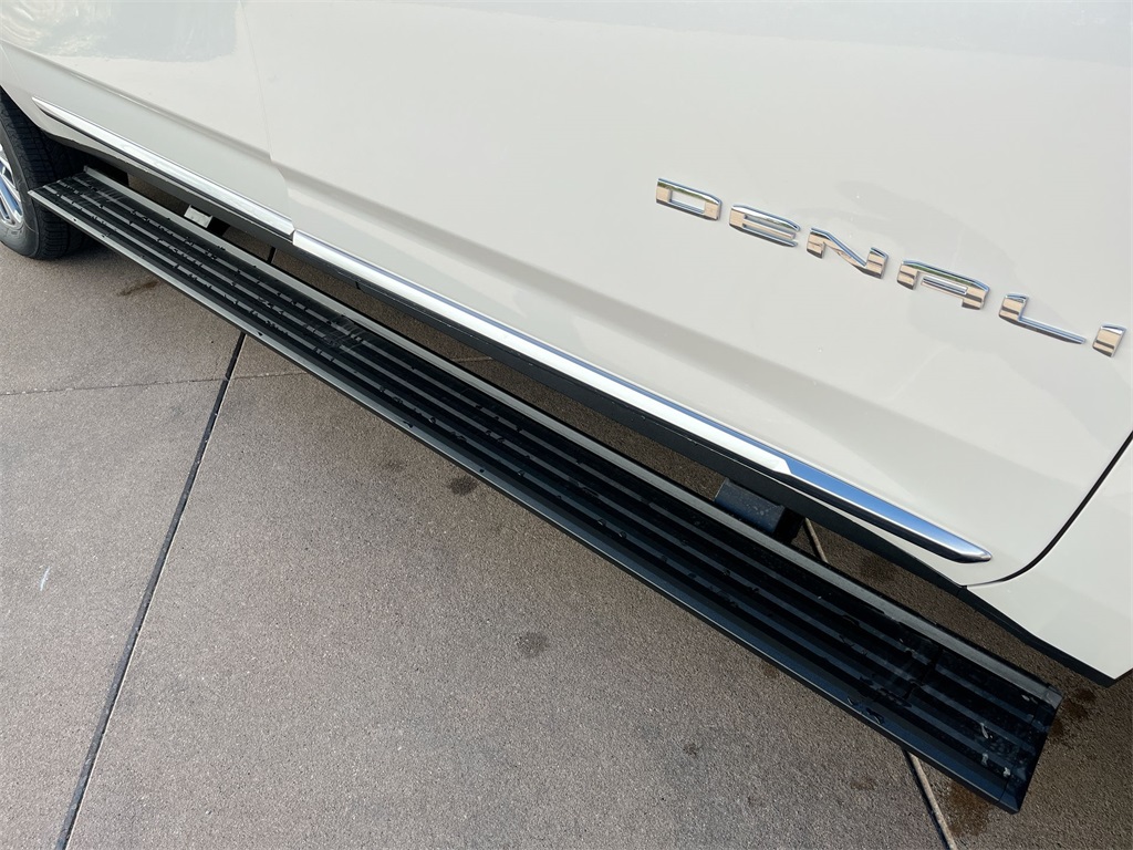 2025 Gmc Yukon XL Denali photo 8