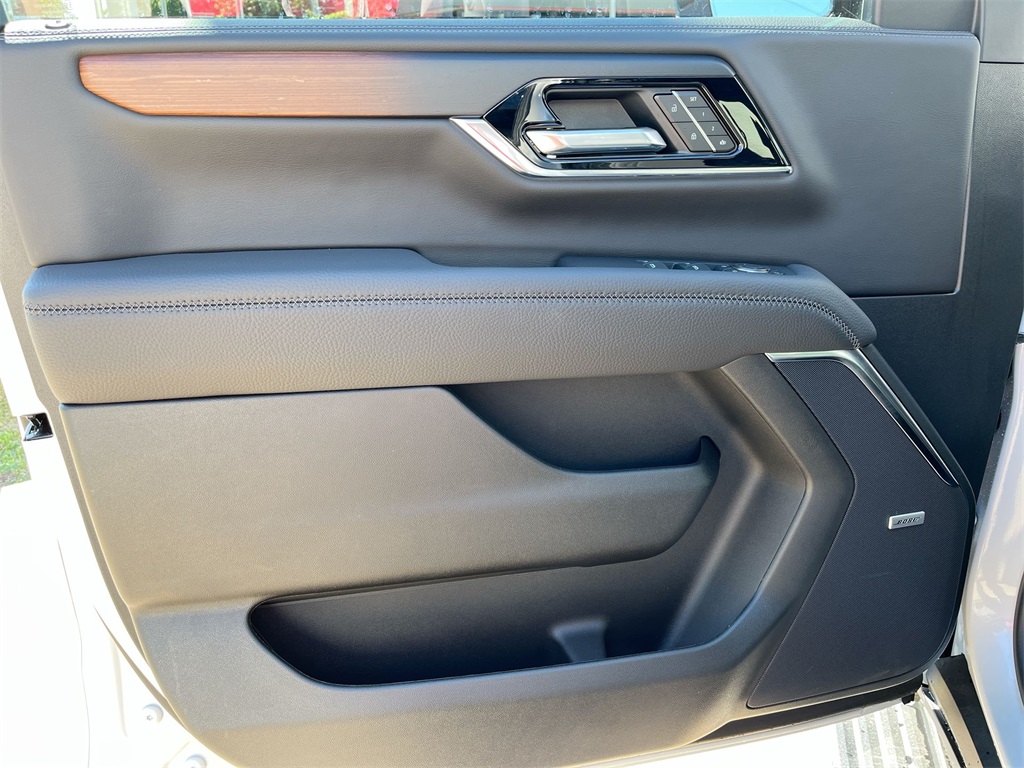 2025 Gmc Yukon XL Denali photo 12