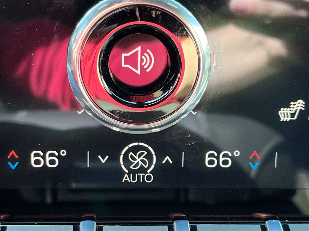2025 Gmc Yukon XL Denali photo 18
