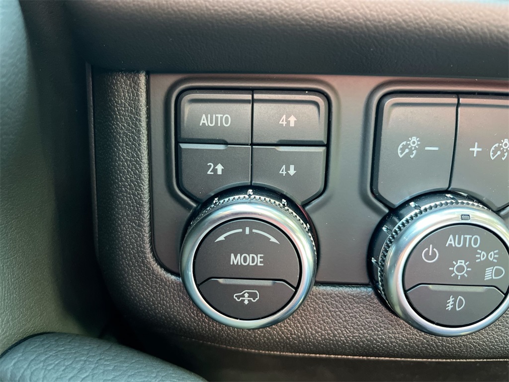 2025 Gmc Yukon XL Denali photo 21