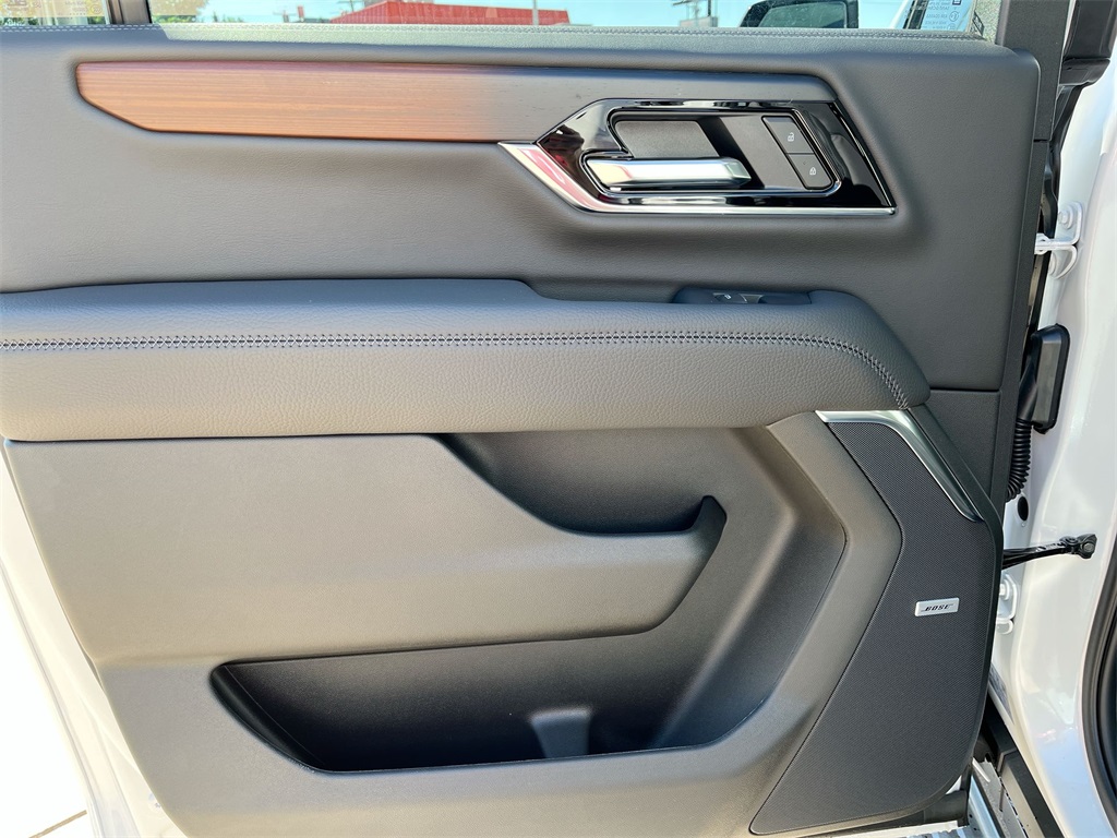2025 Gmc Yukon XL Denali photo 28