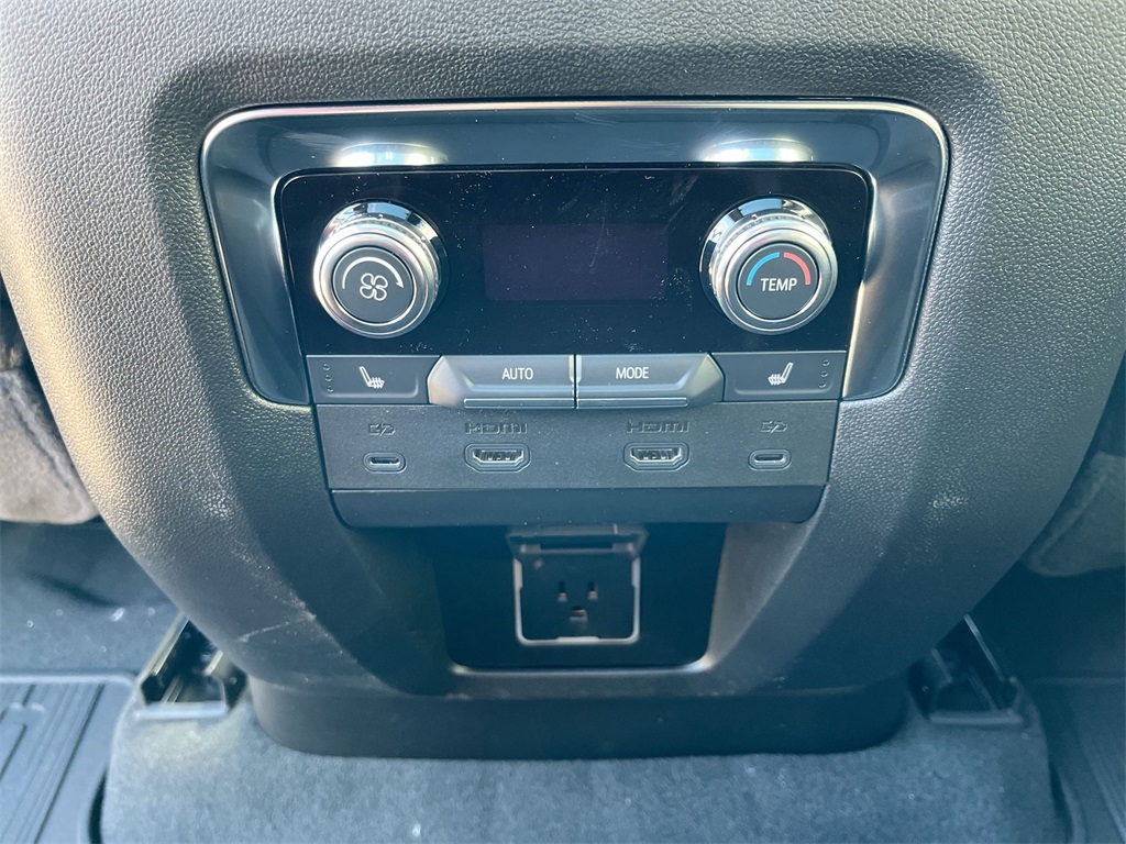 2025 Gmc Yukon XL Denali photo 34
