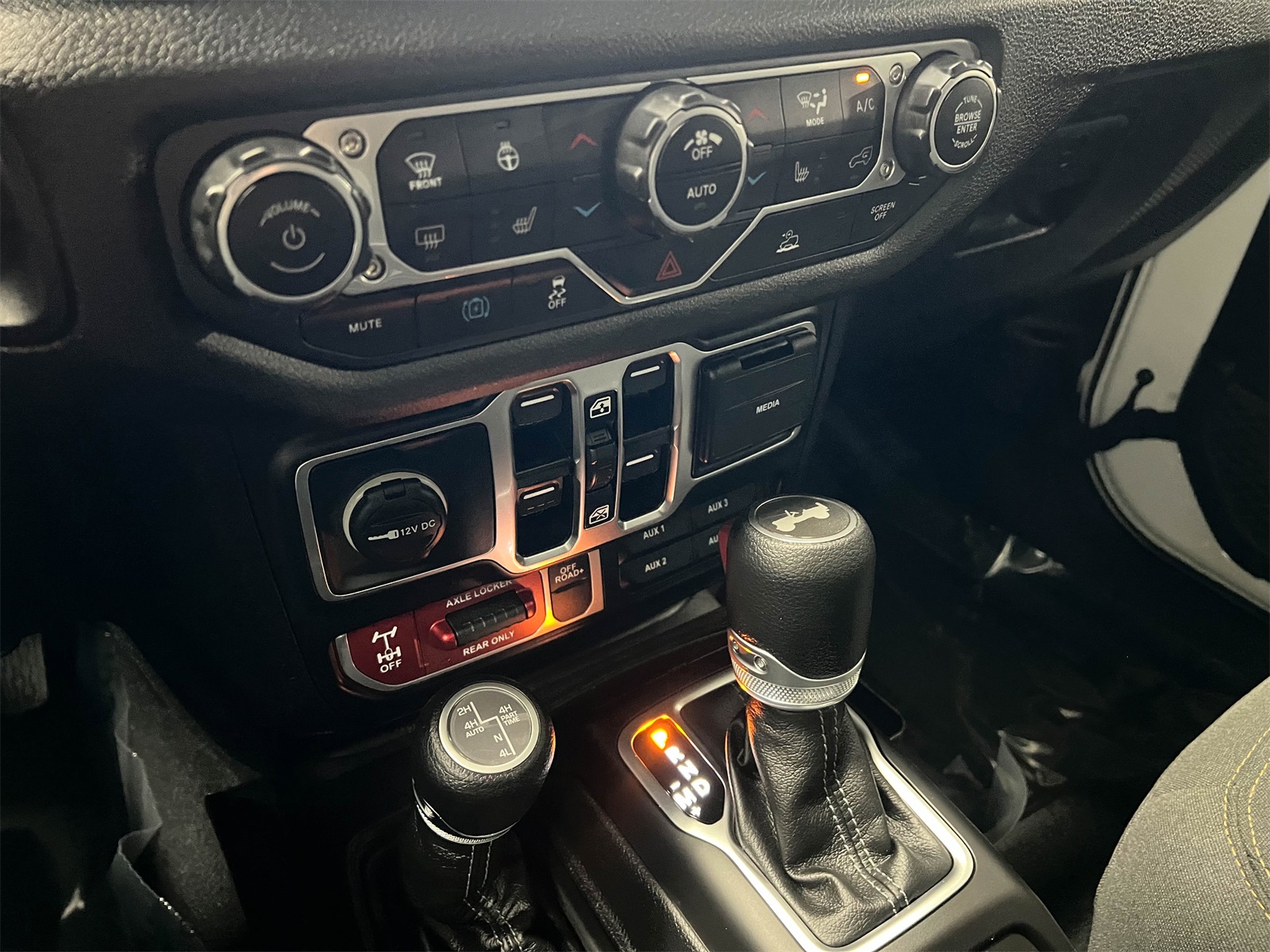 used 2024 Jeep Wrangler car, priced at $29,788