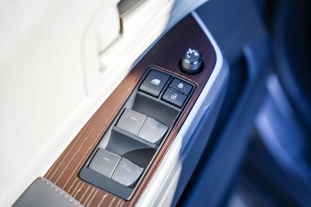 used 2021 Toyota Sienna car, priced at $31,392