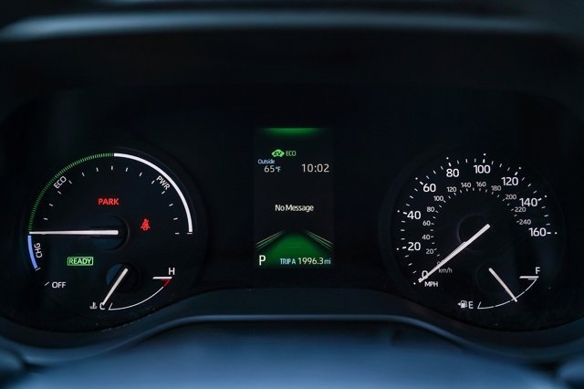 used 2021 Toyota Sienna car, priced at $31,392