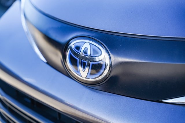 used 2021 Toyota Sienna car, priced at $31,392