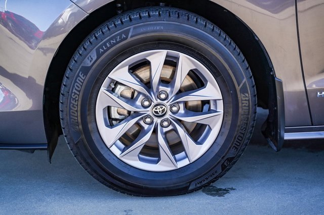 used 2021 Toyota Sienna car, priced at $31,392