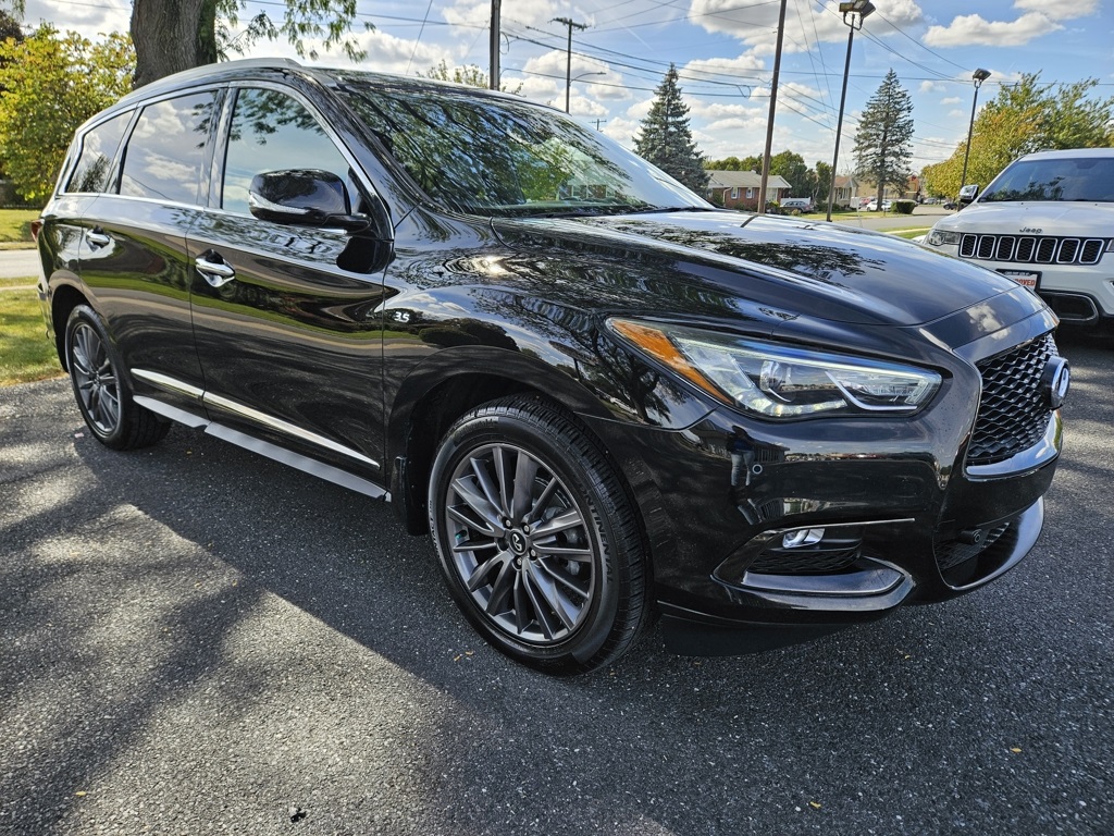2020 INFINITI QX60 LUXE