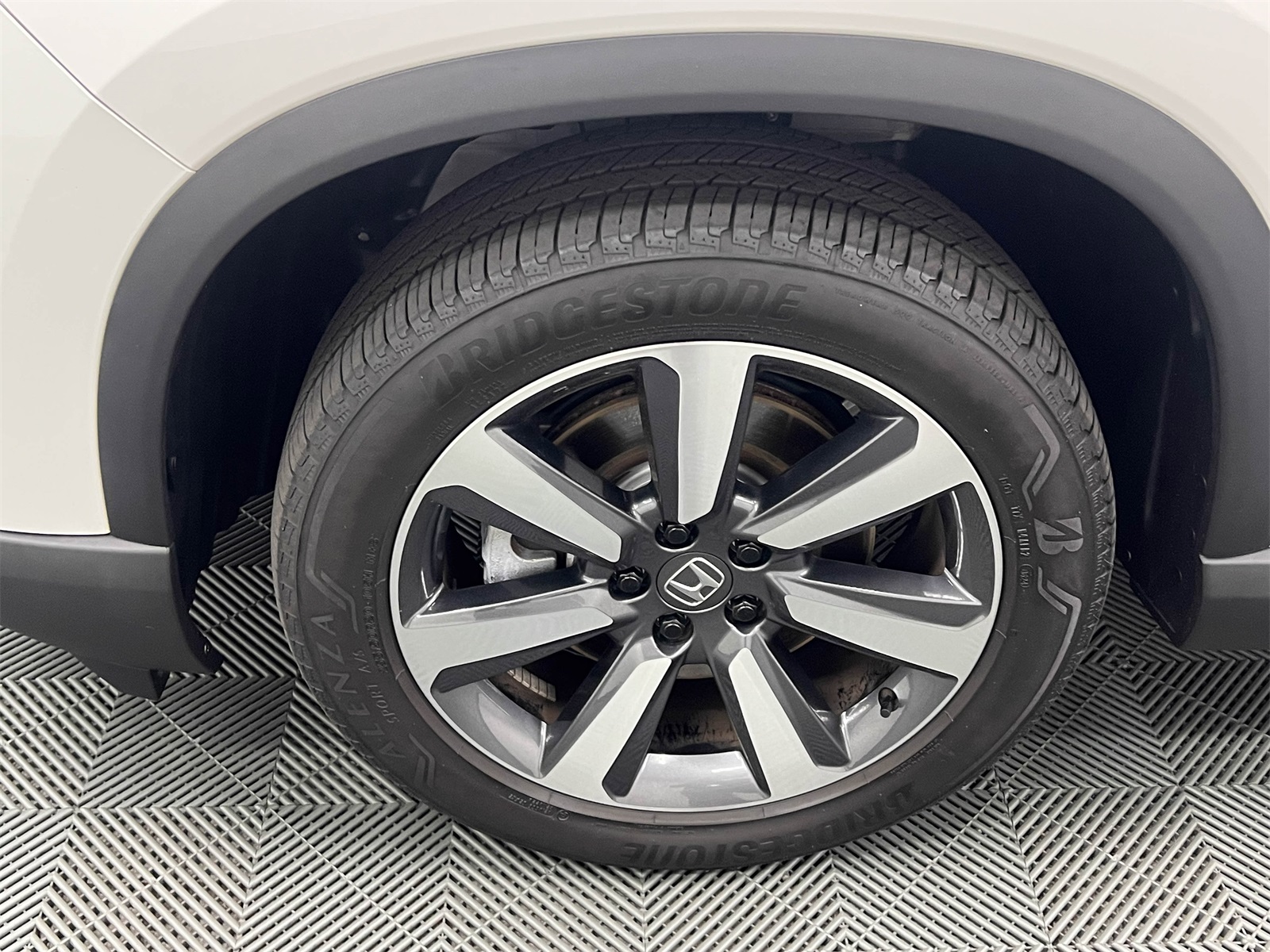 used 2024 Honda Pilot car, priced at $41,488