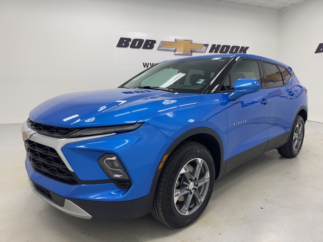 used 2025 Chevrolet Blazer car, priced at $29,788