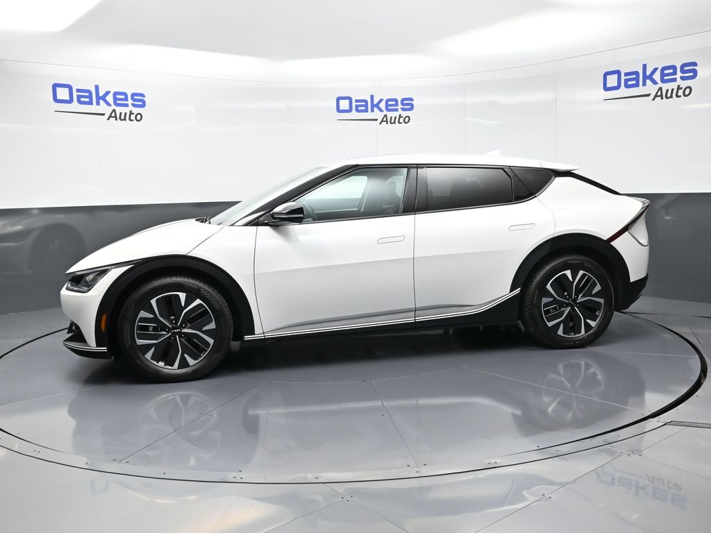 2024 Kia EV6 Light photo 4