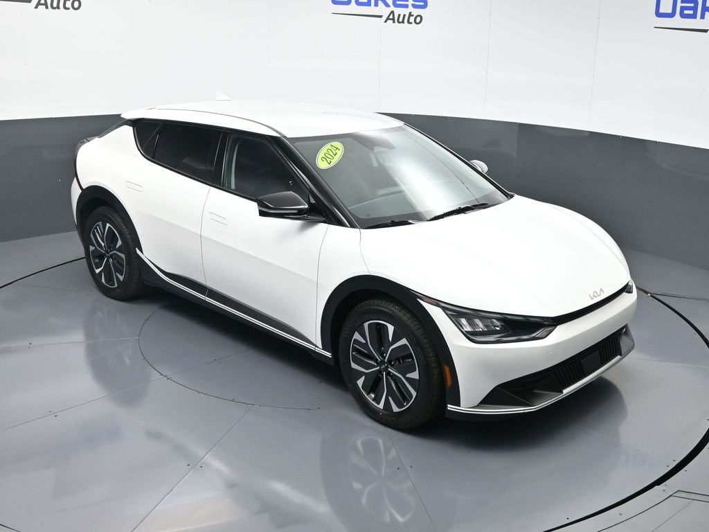 2024 Kia EV6 Light photo 36