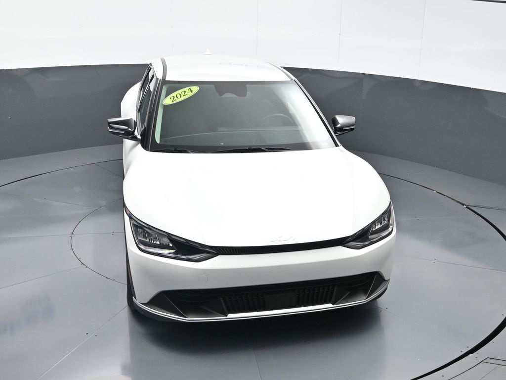 2024 Kia EV6 Light photo 37