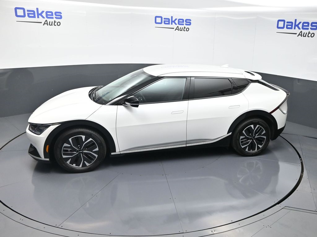 2024 Kia EV6 Light photo 39