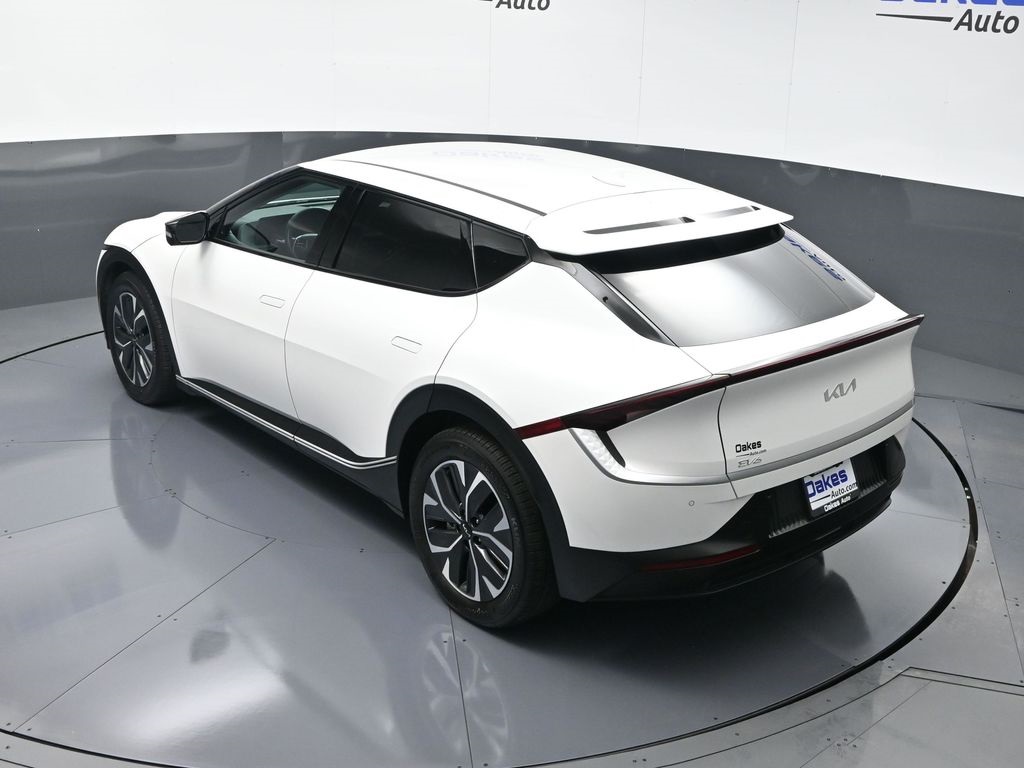 2024 Kia EV6 Light photo 40