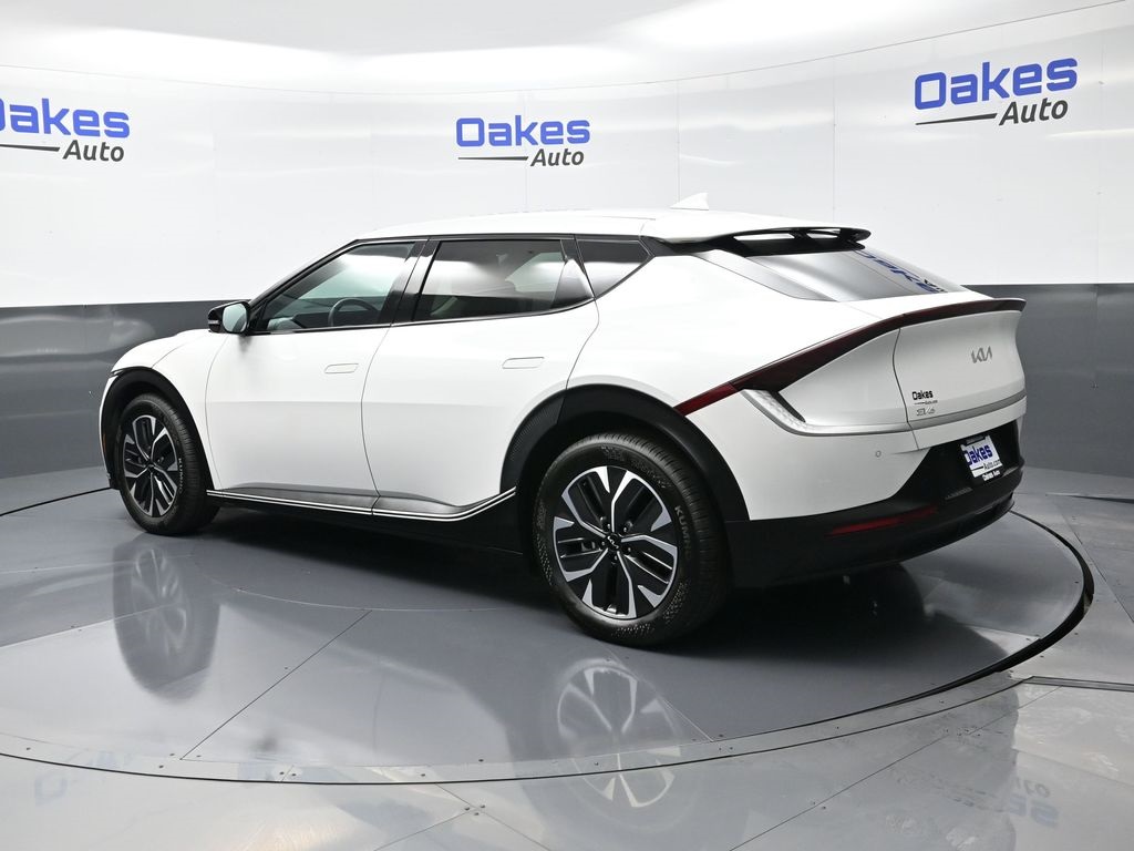 2024 Kia EV6 Light photo 5