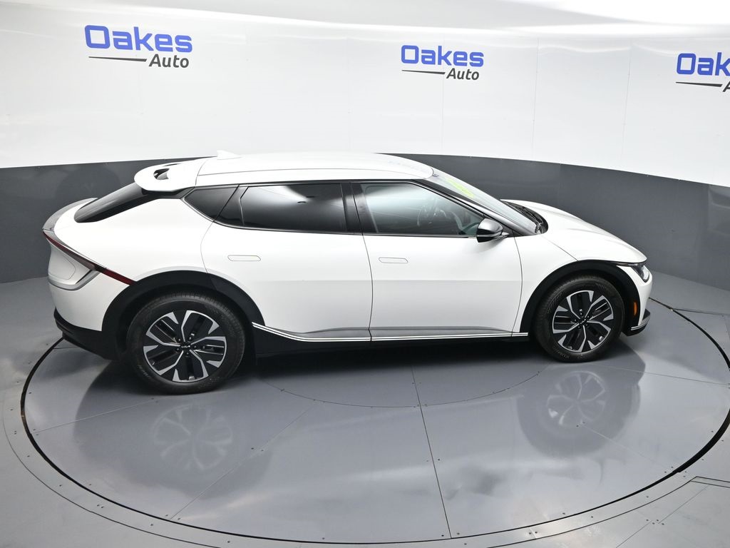 2024 Kia EV6 Light photo 43