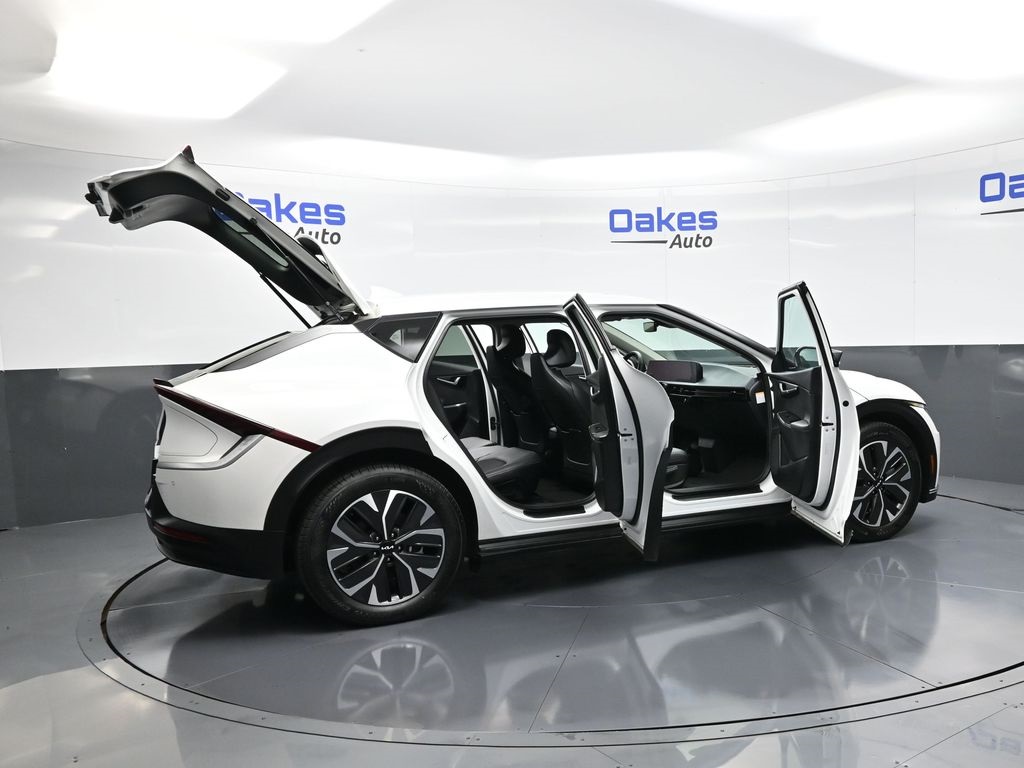 2024 Kia EV6 Light photo 44