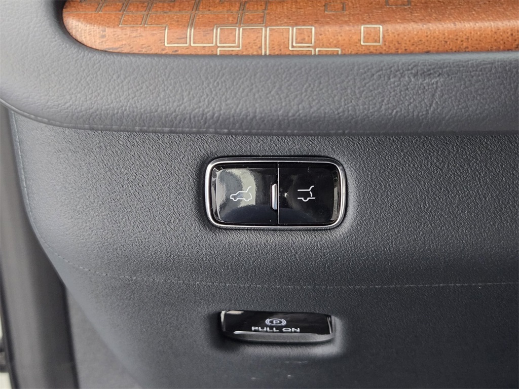 new 2026 Lincoln Navigator L car, priced at $127,535