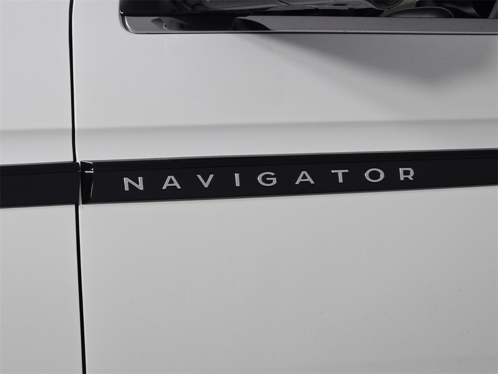 new 2026 Lincoln Navigator L car, priced at $127,535