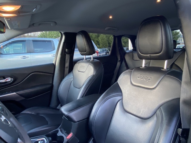 used 2022 Jeep Cherokee car, priced at $19,998