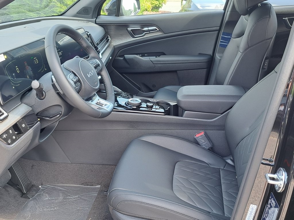 2025 Kia Sportage Plug-In Hybrid X-Line SUV AWD 12