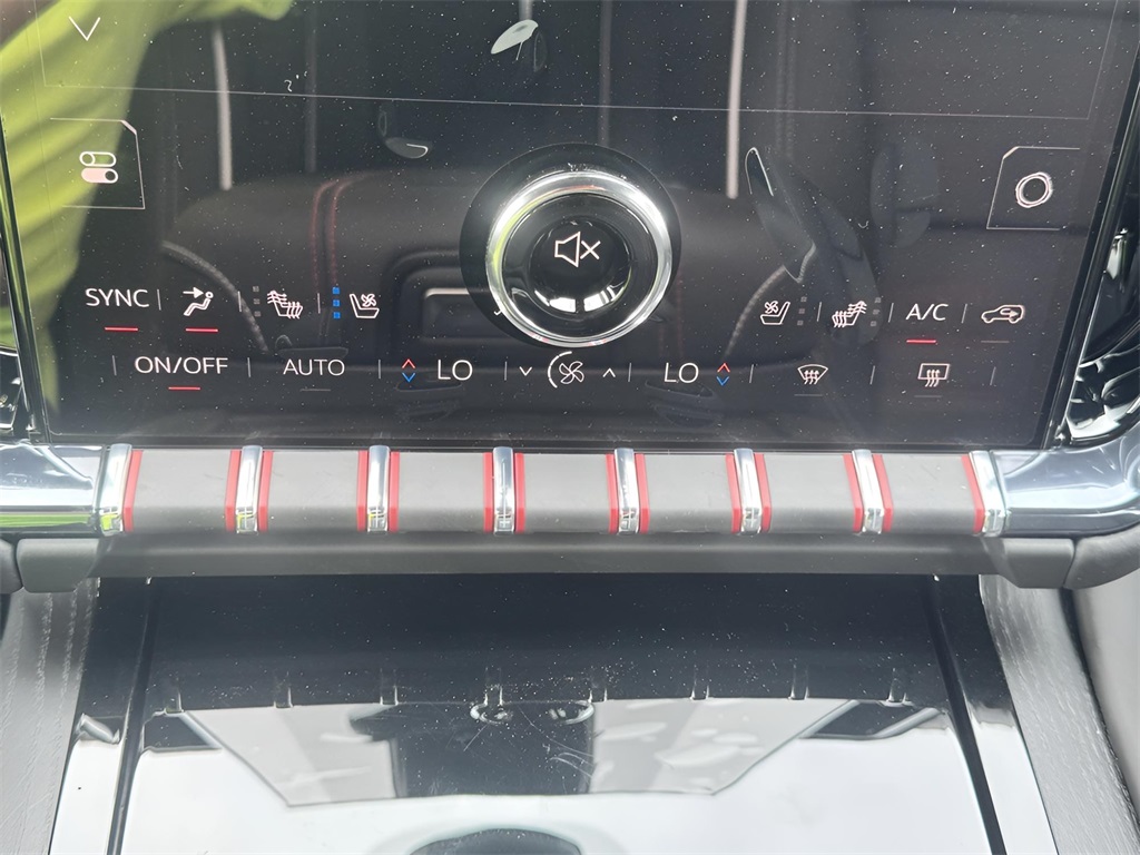 2025 Gmc Yukon XL AT4 Ultimate photo 7