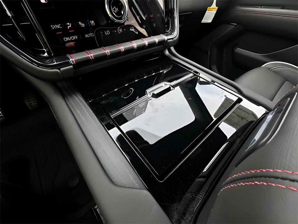 2025 Gmc Yukon XL AT4 Ultimate photo 8