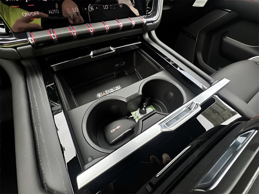 2025 Gmc Yukon XL AT4 Ultimate photo 9