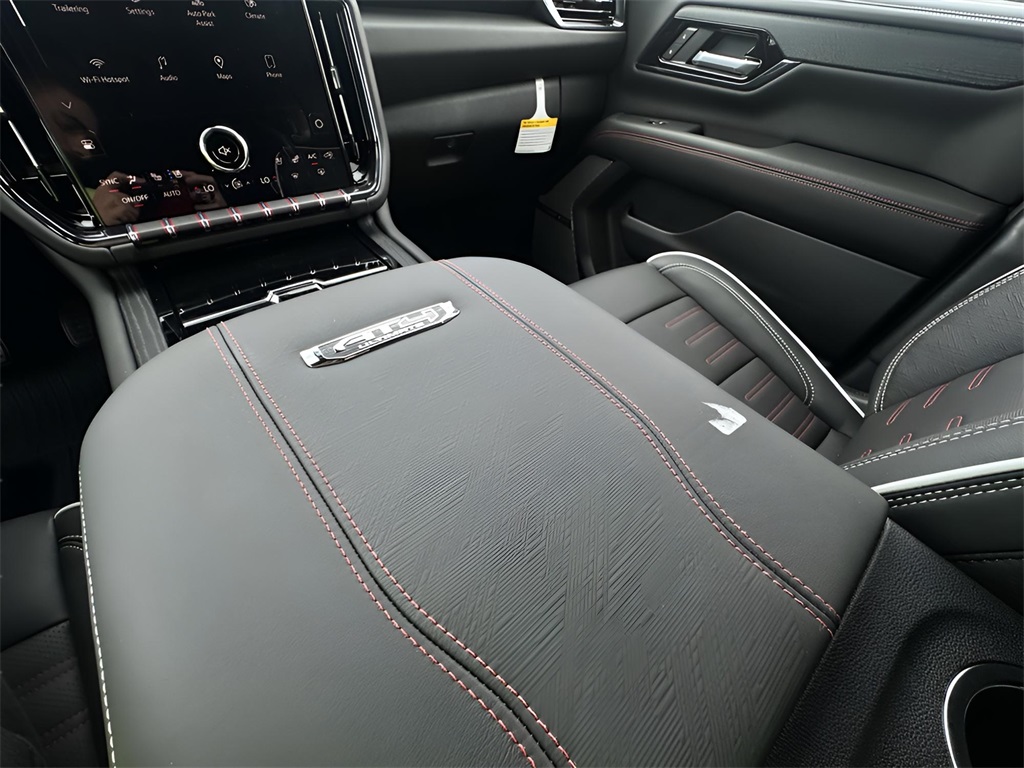 2025 Gmc Yukon XL AT4 Ultimate photo 10