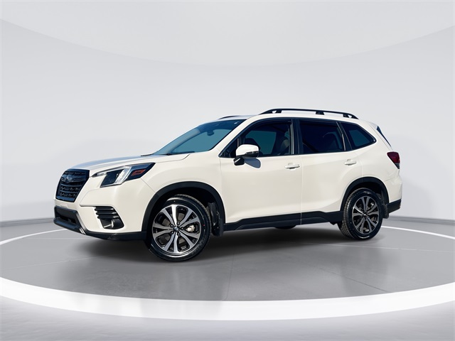 2023 Subaru Forester Limited's photo