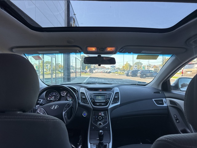 2016 Hyundai Elantra Value Edition photo 7