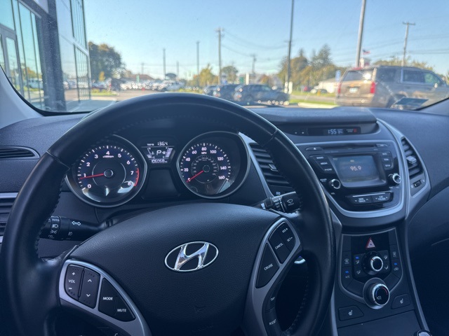 2016 Hyundai Elantra Value Edition photo 14