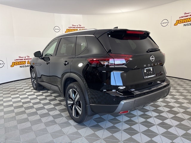 2025 Super Black Nissan Rogue SL FWD SUV