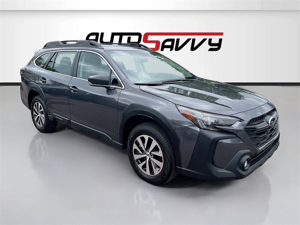 2025 Subaru Outback Base's photo