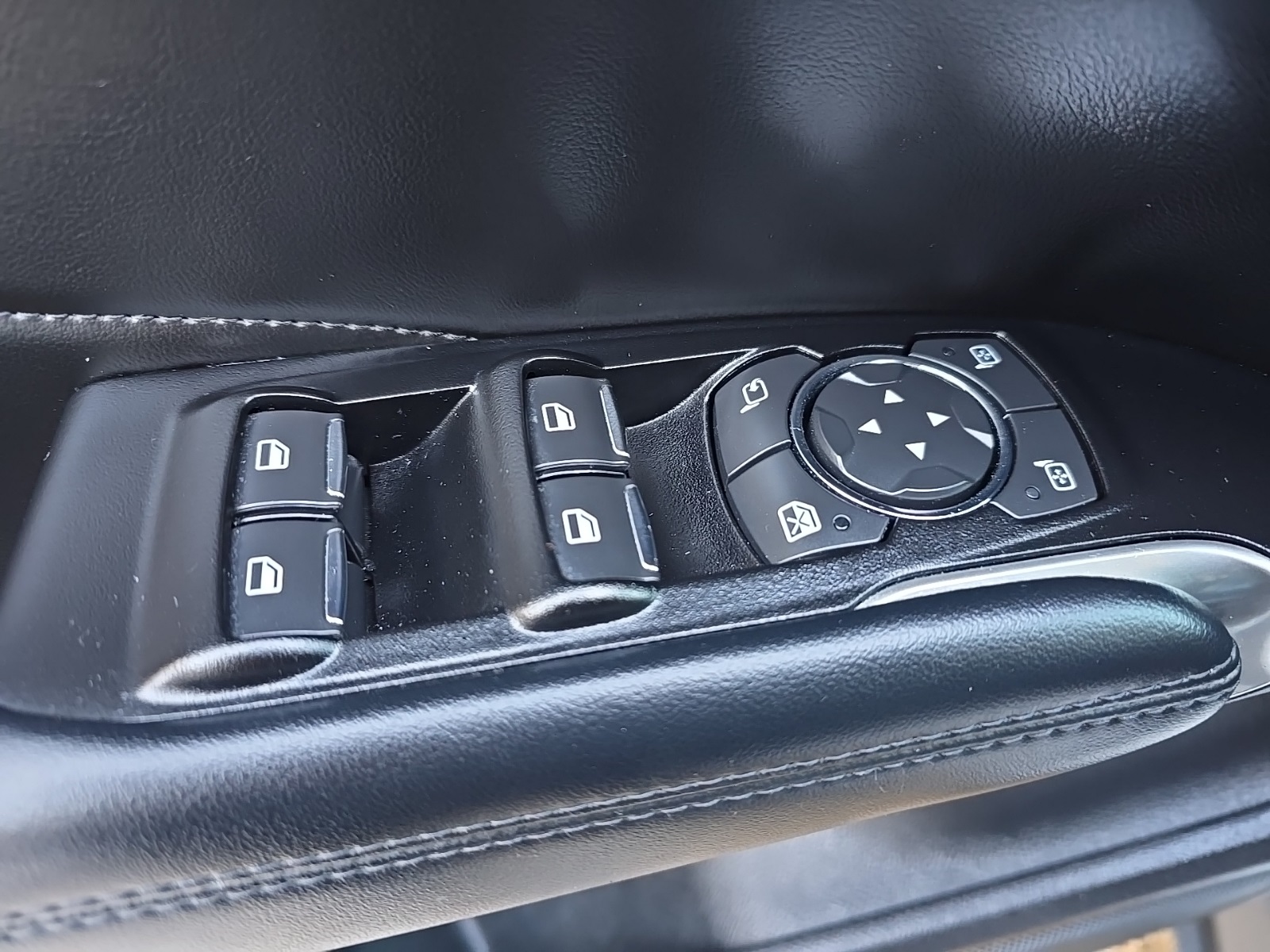 used 2019 Lincoln MKC car, priced at $18,000