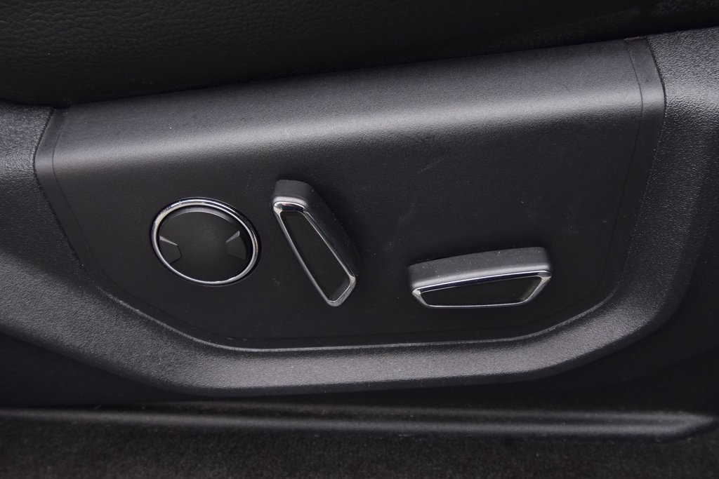 used 2015 Ford F-150 car, priced at $23,999