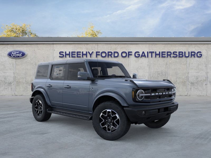 2025 Ford Bronco 4-Door Outer Banks's photo