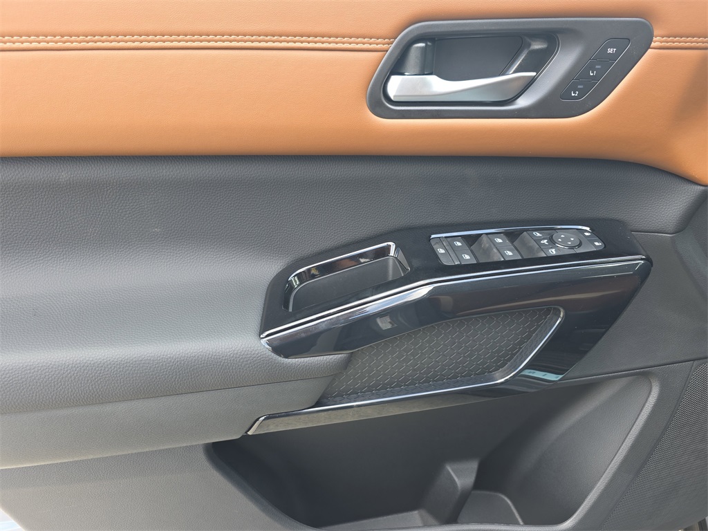 new 2026 Nissan Pathfinder car, priced at $47,247