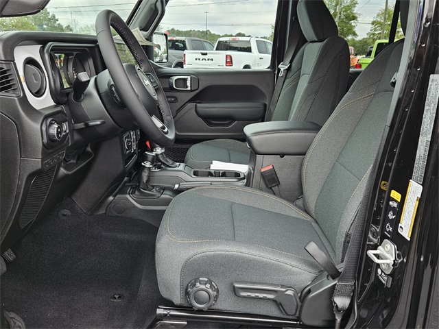 2025 Jeep Gladiator Sport S